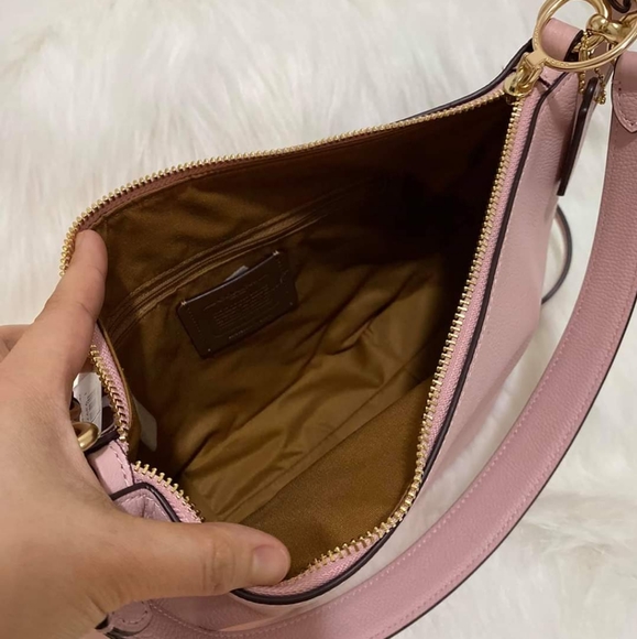 COACH SMALL SKYLAR HOBO - Picture 3 of 5